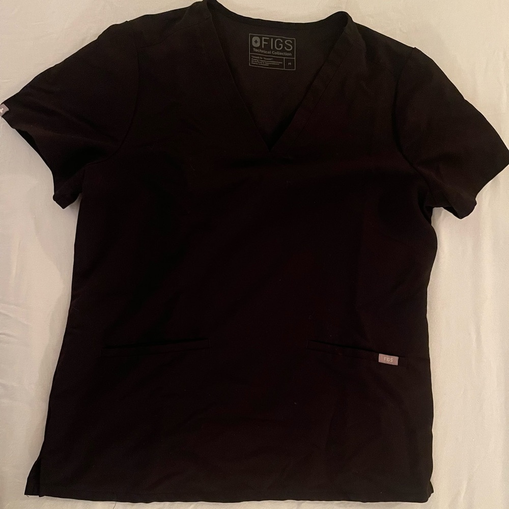 Figs 3 pocket scrub top